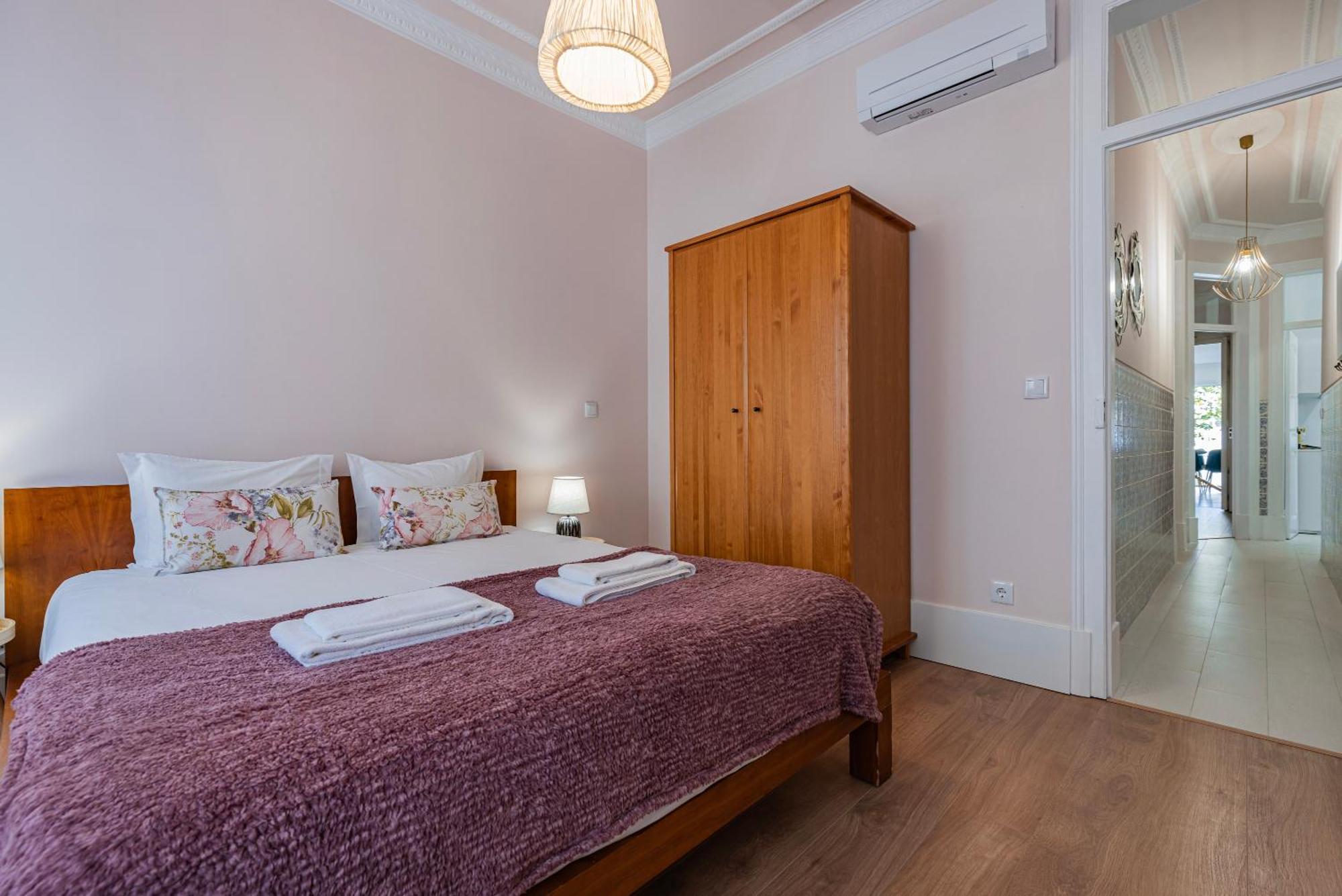Apartamento Moderno Com Terraco Lisbon Exterior photo